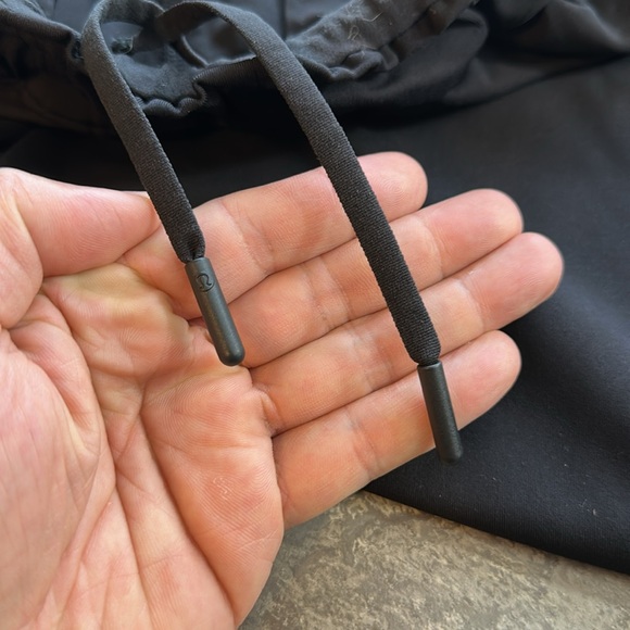 Lululemon Stretch High Rise Joggers - Picture 4 of 6